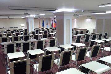 Конференц зал в термо спа отеле «Римска Баня», Болгария.